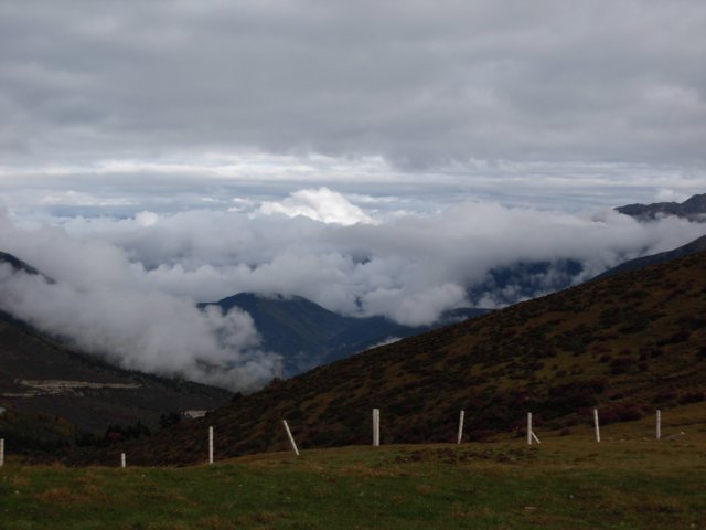 viewfrombeimashantotibet.jpg