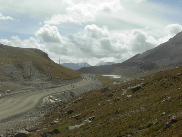 barskoompasstianshankyrgyzstan.jpg