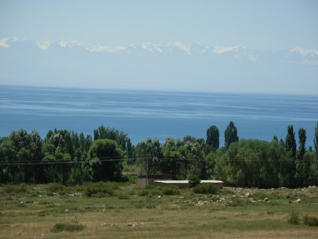 issykkullakekyrgyzstan.jpg