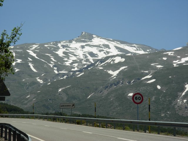 mtveleta3390maltitudesierranevadaspain.jpg